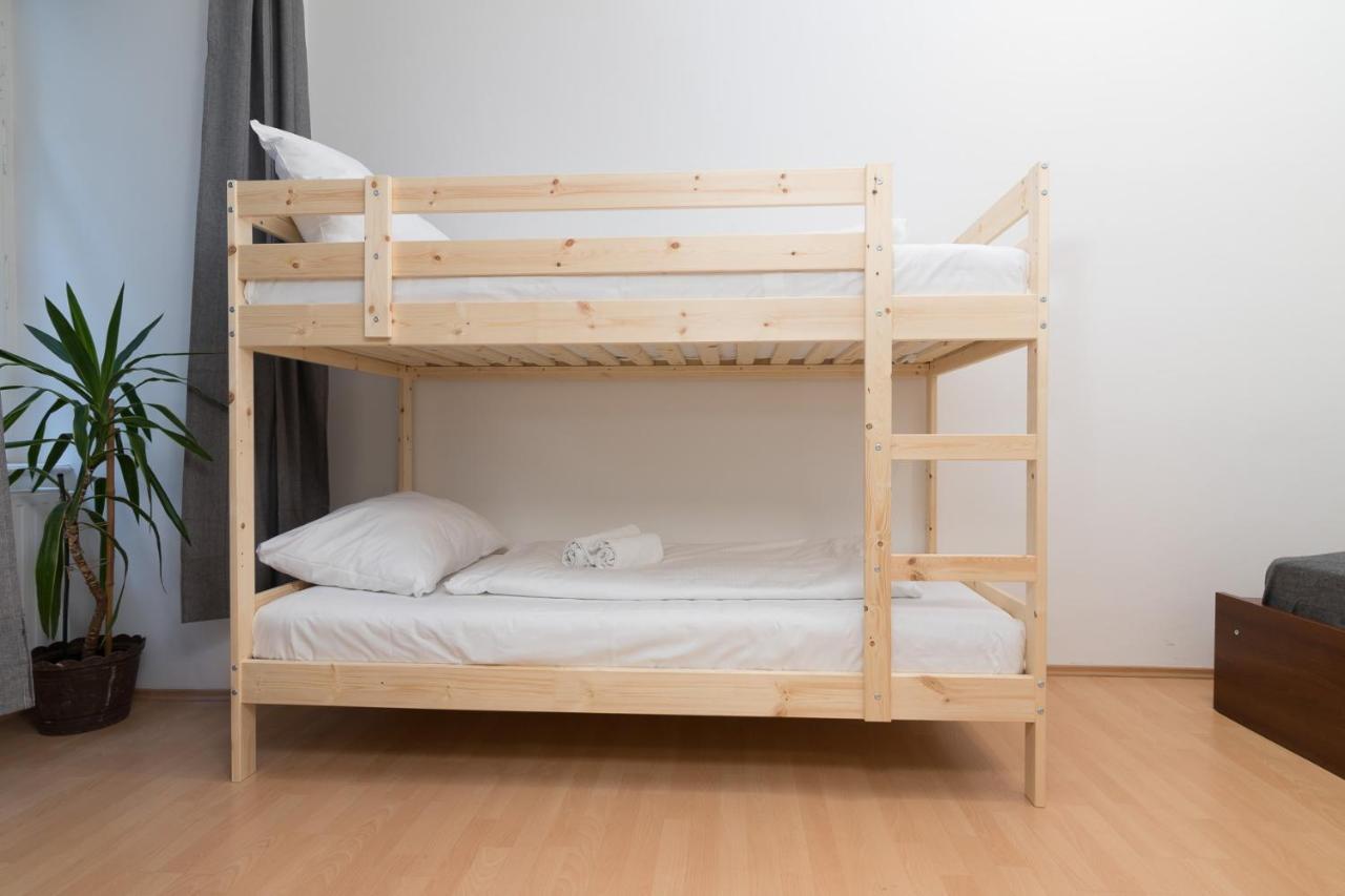 Spacious 2 Bedrooms Apartment In 4Th District Near Karlskirche Viyana Dış mekan fotoğraf